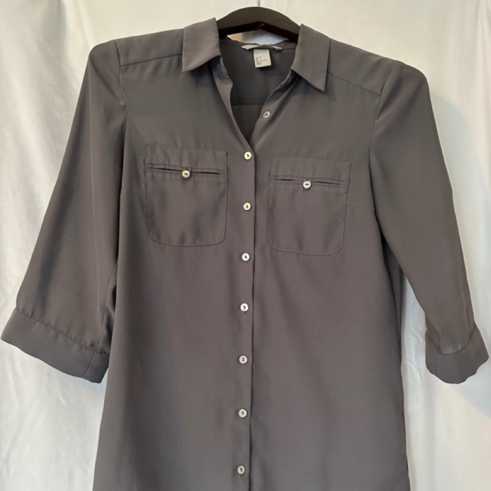 H&M Grey Blouse